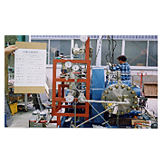 容器耐圧試験装置